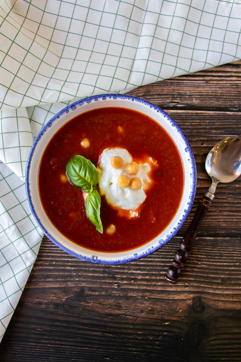 tomatensoep met kikkererwten
